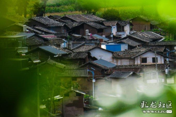 如何关闭电脑键盘输入会翻倍显示的功能？