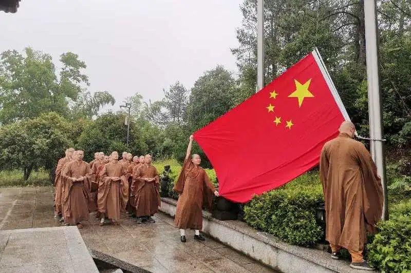 黄色小人推箱子