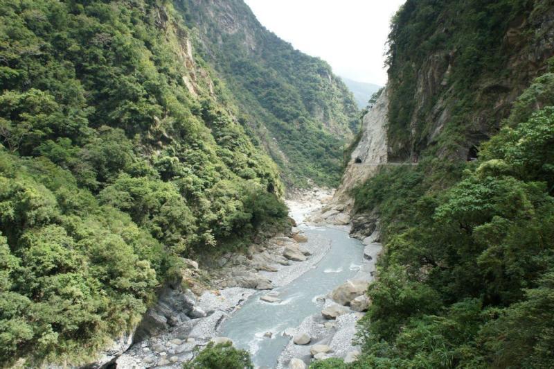 便携式氢气泄漏检测仪:守护安全,从细节做起