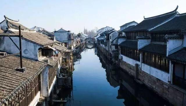春藤夏院：季节变幻与剧本杀创作，自然元素与剧情的完美融合