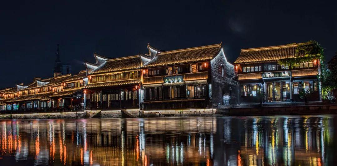 县长刑场悄悄放了匪首,书记明明知情,为何不查处?